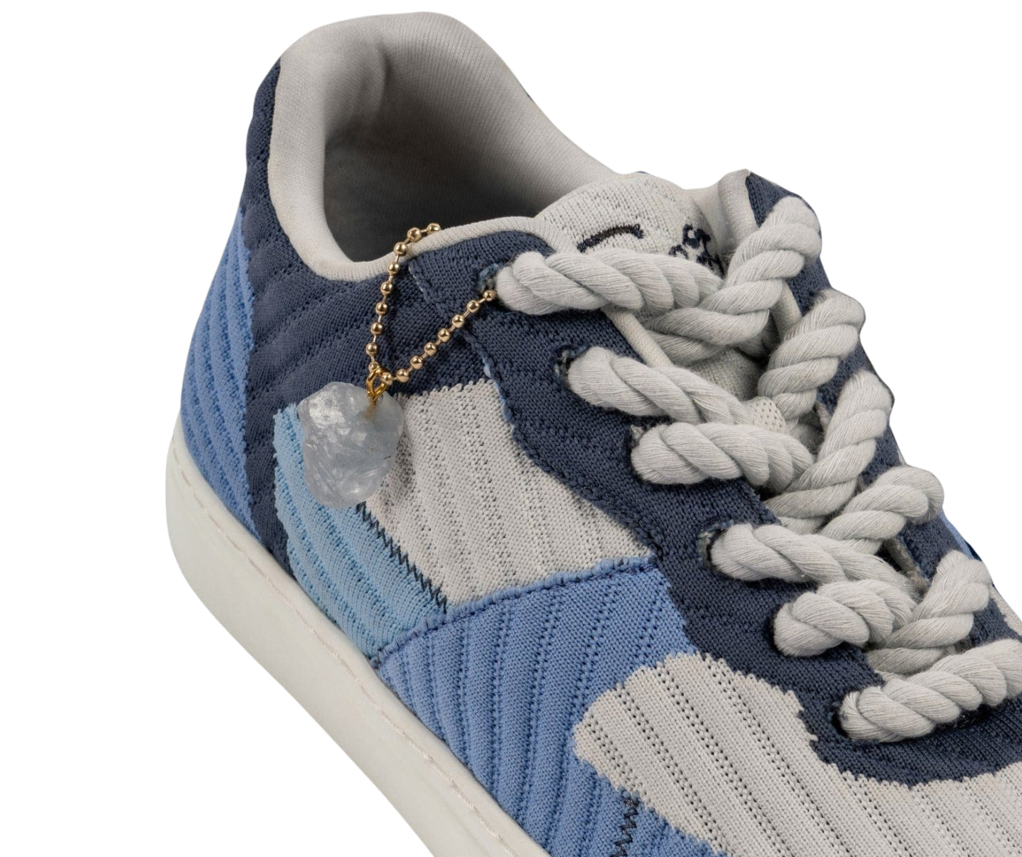 Fuego Jade Dance Sneakers in Blau