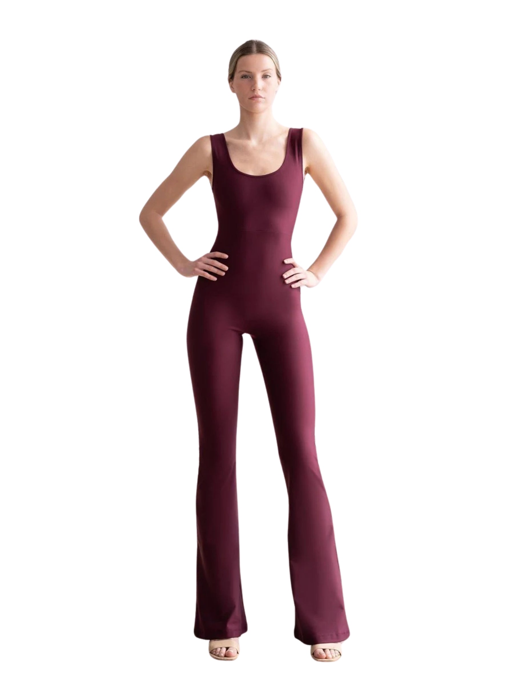 1501 Spanish Scrunch Butt Jumpsuit in Bordeaux