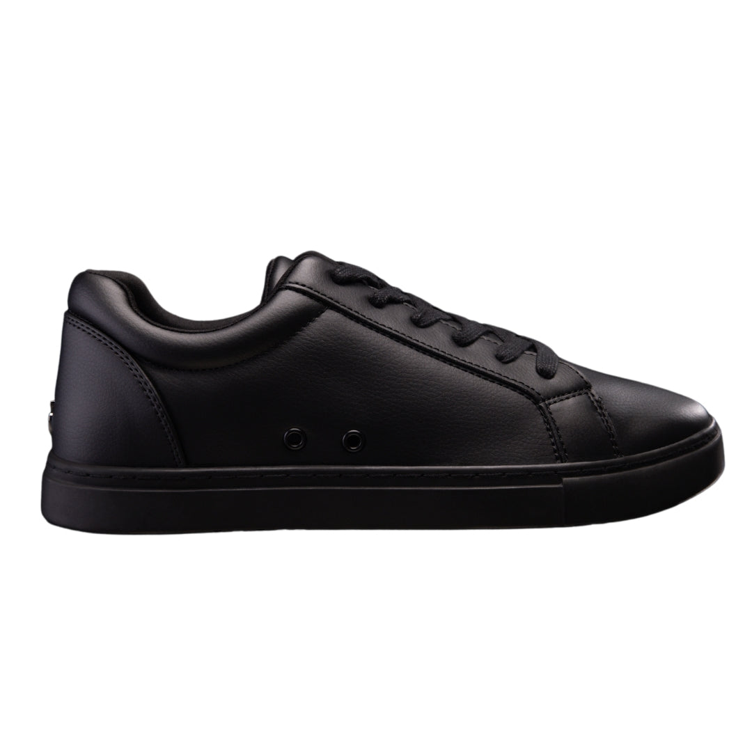 Fuego Low-Top Dance Sneakers in nero