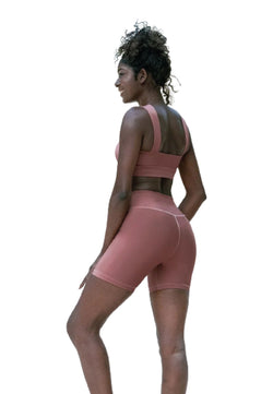 7018 Midi Short en rose foncé